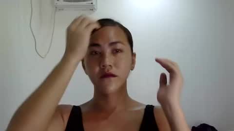 Snapshot of sexyangelgoddess2025 chatting on 12.22.24 SEXYANGELGODDESS2025 online show from 12.22.24