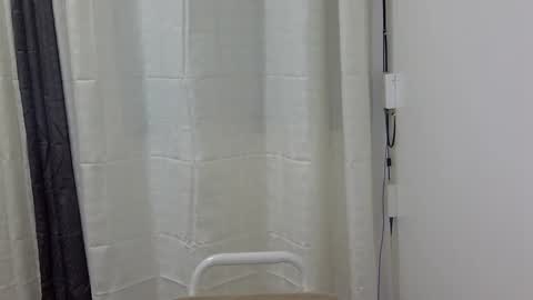 Snapshot of sexyangelgoddess2025 chatting on 01.06.25 SEXYANGELGODDESS2025 online show from 01.06.25