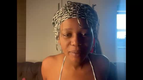 Snapshot of sexyasszeeee chatting on 02.04.26 sexyasszeeee online show from 02.04.26