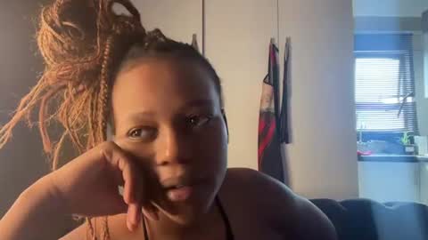 Snapshot of sexyasszeeee chatting on 02.21.26 sexyasszeeee online show from 02.21.26