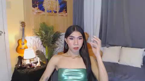 Snapshot of sexybabeglenda chatting on 09.21.25 sexybabeglenda online show from 09.21.25