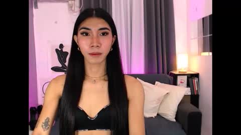 Snapshot of sexybabeglenda chatting on 10.05.25 sexybabeglenda online show from 10.05.25