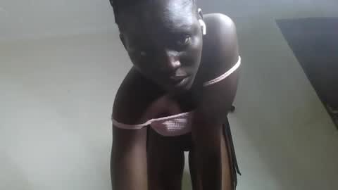 Snapshot of sexyblackg chatting on 12.15.24 Sexyblackg online show from 12.15.24