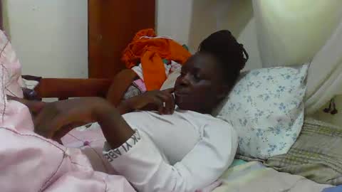 Snapshot of sexyblackg chatting on 01.09.25 Sexyblackg online show from 01.09.25