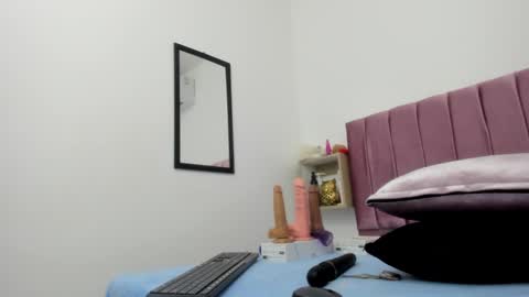 sexybrown_2005 online show from 01.22.25