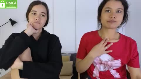 chanell and yina online show from 03.10.26