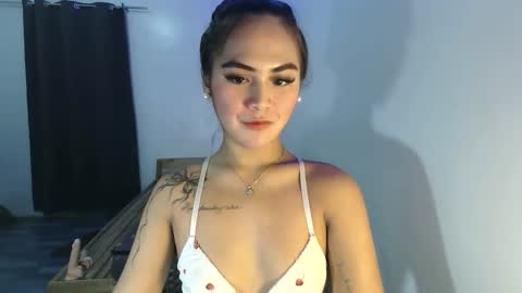 Snapshot of sexycheskax18 chatting on 04.07.26 pretty Cheska online show from 04.07.26