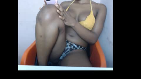 Snapshot of sexydebabe chatting on 09.17.25 sexydebabe online show from 09.17.25