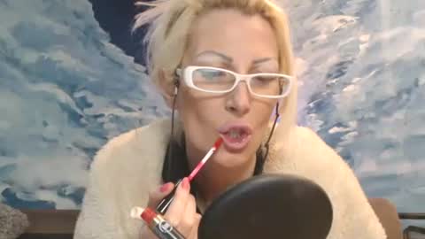 Snapshot of sexyeni chatting on 02.20.25 ENI pvt moan your name WHEN I M NOT online you tell me in SNAPCHAT deal yes add me... FREE TWITTER magiconline101...... online show from 02.20.25