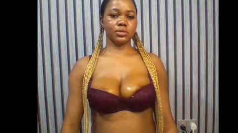 sexyeye368293 online show from 11.04.25