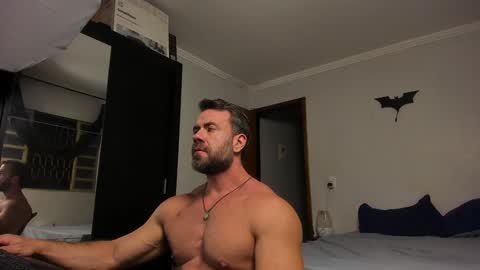 Snapshot of sexyflightz chatting on 12.31.24 chris online show from 12.31.24