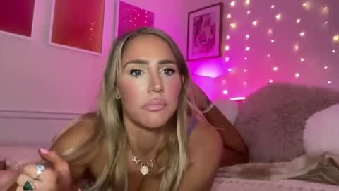 Ashley Love online show from 03.05.26