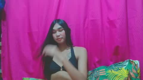 sexyhornyts4u online show from 04.08.26