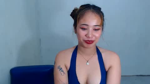 Snapshot of sexyhotbojean chatting on 02.08.25 jeanken and jelian online show from 02.08.25