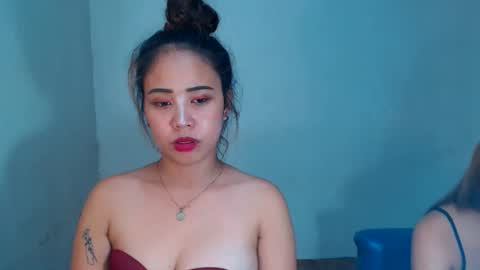 Snapshot of sexyhotbojean chatting on 03.02.25 jeanken and jelian online show from 03.02.25