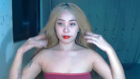 Snapshot of sexyhotbojean chatting on 09.11.25 jeanken and jelian online show from 09.11.25