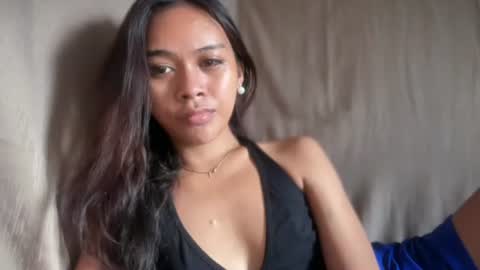 Snapshot of sexykarina_ chatting on 06.22.26 Karina3 online show from 06.22.26