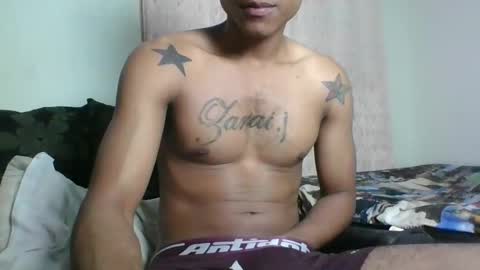 Snapshot of sexyleon69 chatting on 02.28.25 Sexy leon online show from 02.28.25