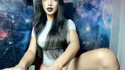 April online show from 09.18.25