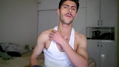Snapshot of sexymann17 chatting on 05.21.26 sexymann17 online show from 05.21.26