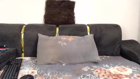 Melina online show from 12.04.25