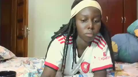 Snapshot of sexymomoh chatting on 04.07.26 sexymomoh online show from 04.07.26