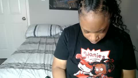 Snapshot of sexymona1218 chatting on 03.06.25 SexyMona online show from 03.06.25