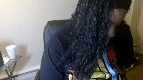 Snapshot of sexymona1218 chatting on 12.18.25 SexyMona online show from 12.18.25