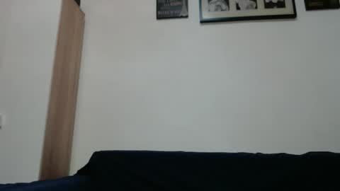 Snapshot of sexymuscle26 chatting on 11.09.25 Adrian online show from 11.09.25