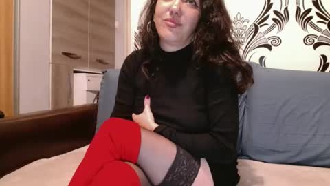 Snapshot of sexynaughtykitty chatting on 12.05.24 Myra online show from 12.05.24