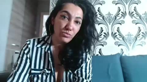 Snapshot of sexynaughtykitty chatting on 02.03.25 Myra online show from 02.03.25