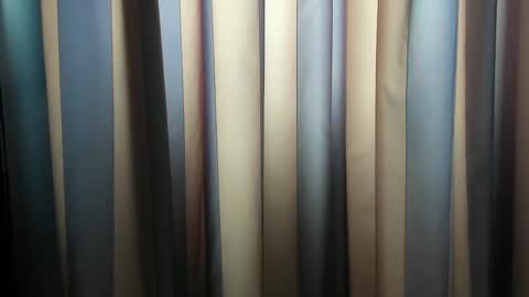 Delia online show from 02.25.25