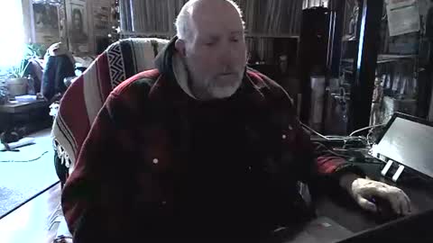 Grizz Lee Bear online show from 12.22.24