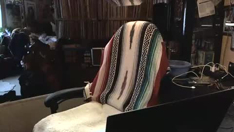 Grizz Lee Bear online show from 01.28.25