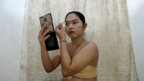 Snapshot of sexypetiteraine chatting on 07.13.26 sexypetiteraine online show from 07.13.26