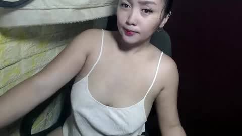 Snapshot of sexypinaymiya chatting on 05.01.26 Miyah online show from 05.01.26