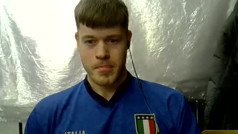 Snapshot of sexypornhot chatting on 01.09.25 Erikson online show from 01.09.25