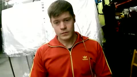 Snapshot of sexypornhot chatting on 11.20.25 Erikson online show from 11.20.25