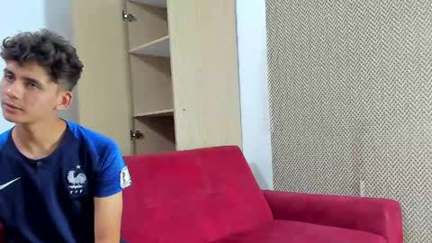 Snapshot of sexys_boys18 chatting on 05.15.26 MATIAS-18 THIAHO -18 MAX-19 NICOKALY-19 CAIN-19 MOD ESTEBAN online show from 05.15.26