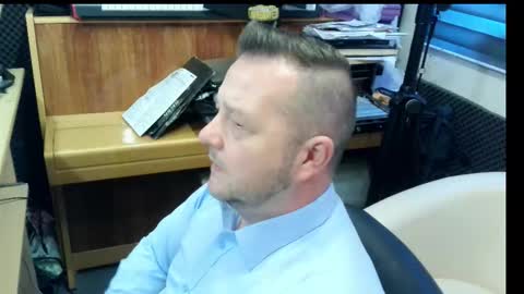 Snapshot of sexysteve80 chatting on 10.21.25 sexysteve80 online show from 10.21.25