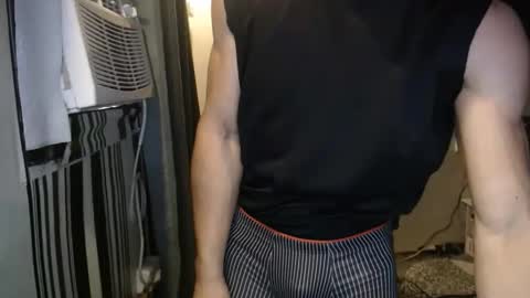 Snapshot of sexystrongcum chatting on 03.02.26 sexystrongcum online show from 03.02.26