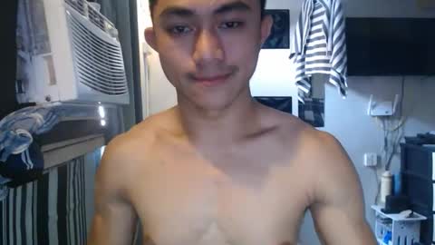 sexystrongcum online show from 04.04.26