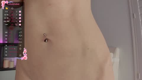 Estee online show from 09.09.25