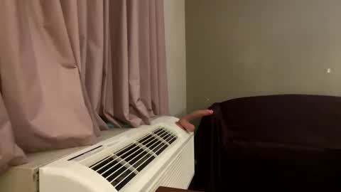 Smooth bi guy online show from 10.01.25