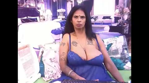 sexyva4u2luv online show from 11.02.25