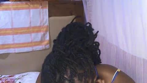 sexyvishy254 online show from 10.21.25