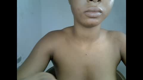 Snapshot of sexyxpeach chatting on 07.25.26 sexyxpeach online show from 07.25.26
