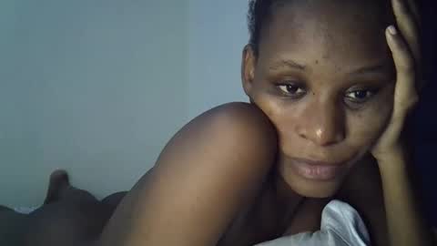 Snapshot of sexyy_janey chatting on 12.11.24 Janey online show from 12.11.24
