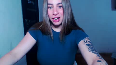 Snapshot of sexyyuliia777 chatting on 06.23.26 Yuliia online show from 06.23.26