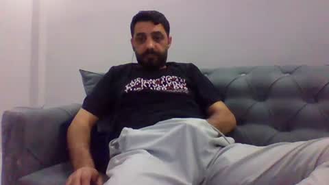 Snapshot of sexyyy_mannn chatting on 06.14.26 sexyyy_mannn online show from 06.14.26